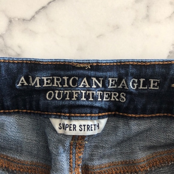 American Eagle Outfitters - Jean Shorts Size 0 - Picture 3 of 4